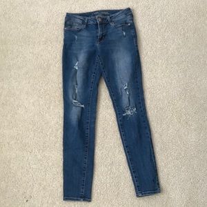 Old Navy Rockstar Mod-Rise Jeans